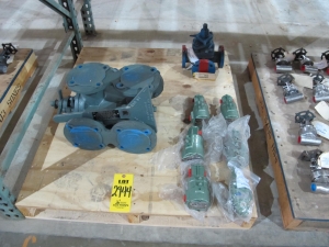 LOT PALLET W/ (8) ASSORTED VALVES (W-51) LOADING & HANDLING FEE $15-